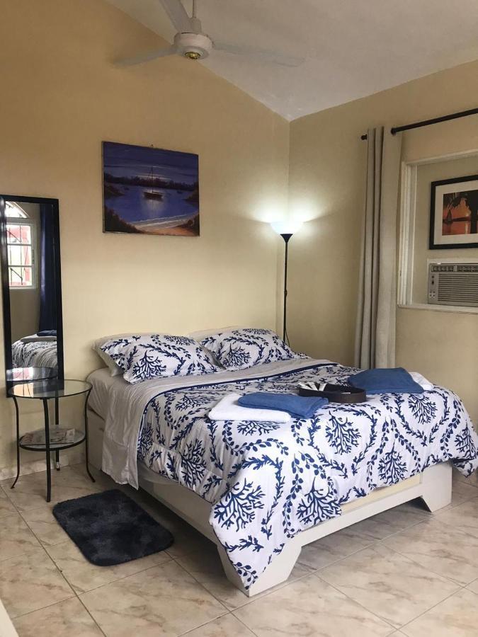Casa Coral B&B ลาโรมานา ภายนอก รูปภาพ